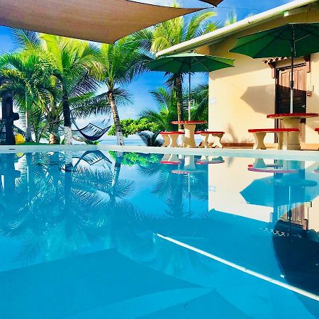 Big Daddy'S Beach Club & Hotel Puerto Armuelles エクステリア 写真