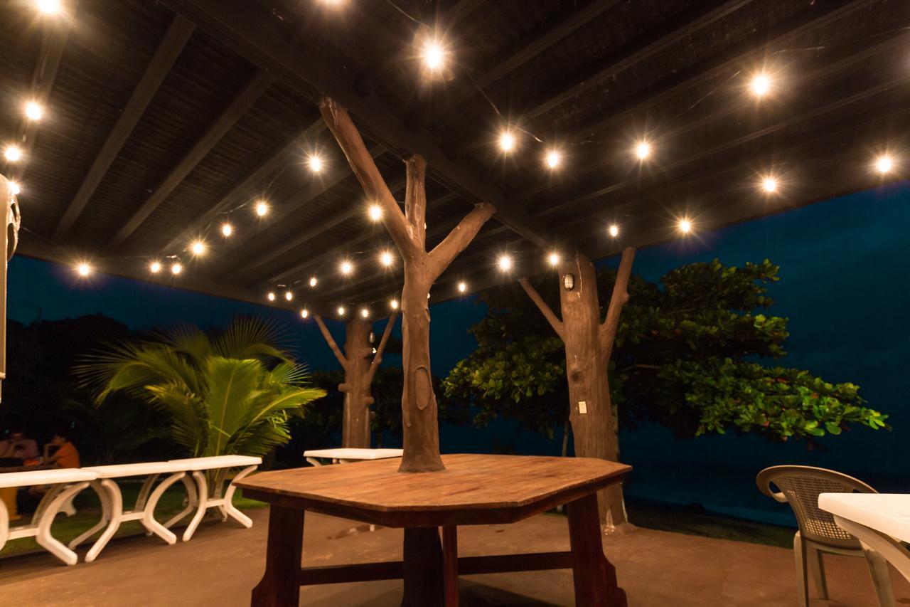 Big Daddy'S Beach Club & Hotel Puerto Armuelles エクステリア 写真